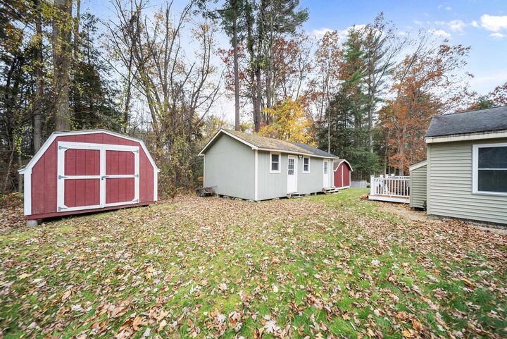 Property Photo:  33 David Drive  NH 03055 