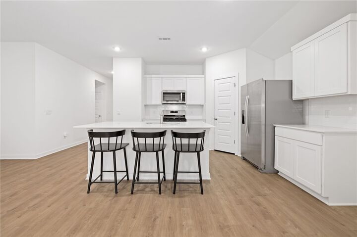 Property Photo: 4423 W Canyon Run Drive AR 72704