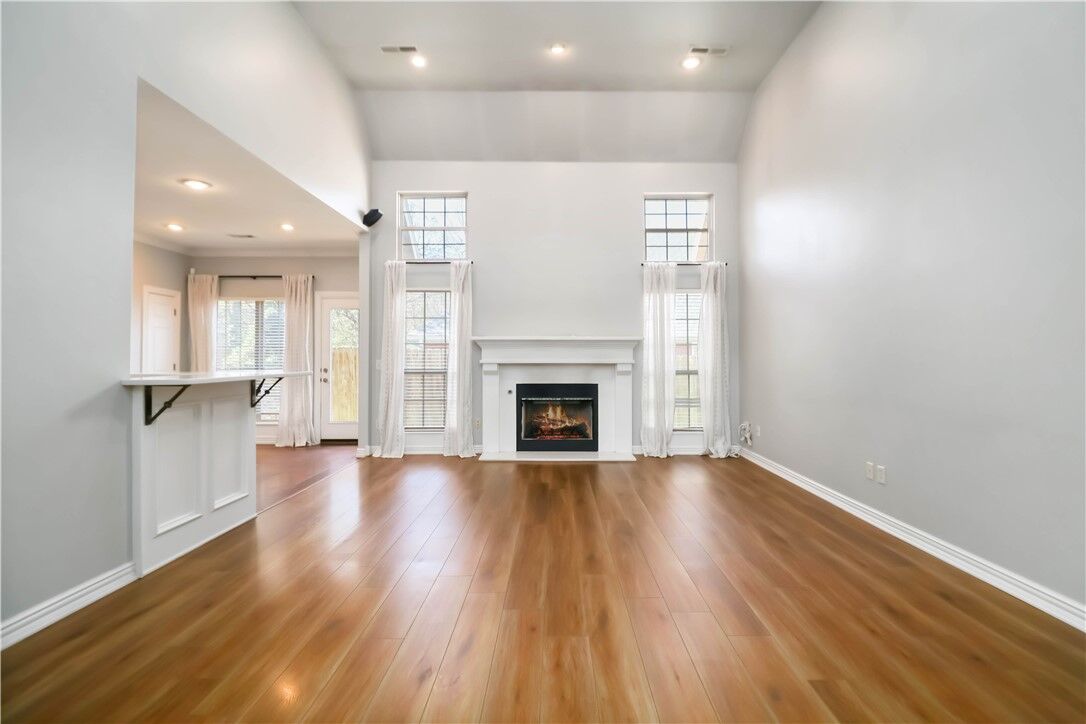 Property Photo: 1645 Rhonda Drive AR 72703