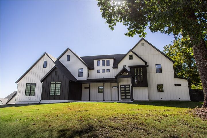 Property Photo:  15413 Morning Mist  AR 72756 