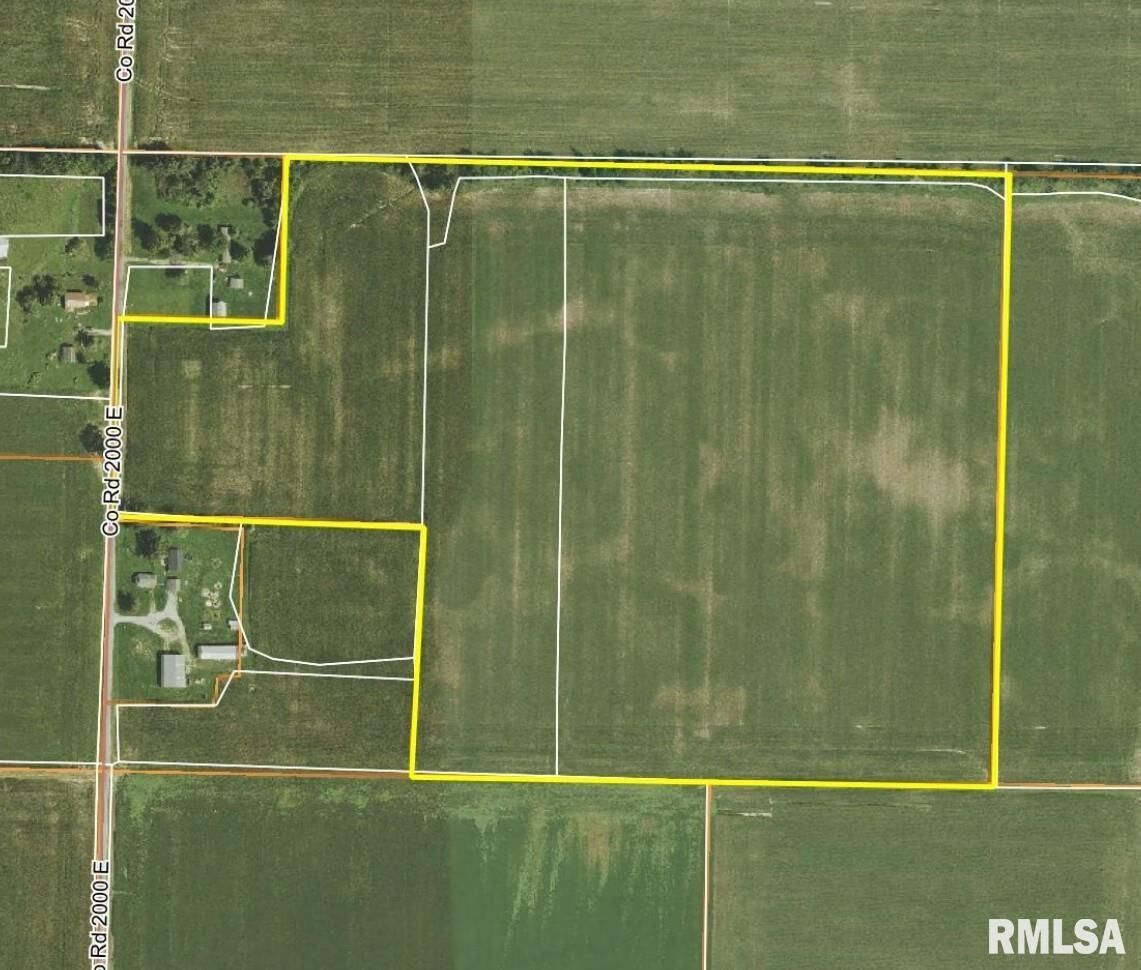 Property Photo:  2000 E Road  IL 62880 
