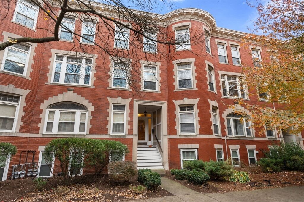 Property Photo:  8 Strathmore Rd G  MA 02445