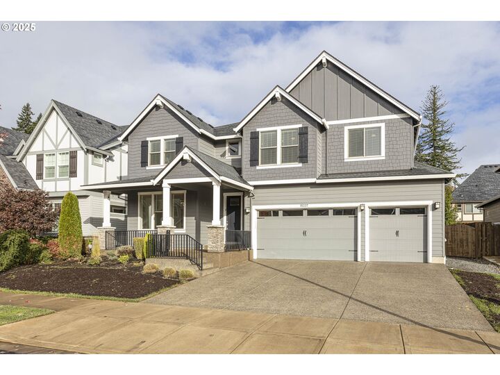 Property Photo:  15337 SE Lewis St  OR 97086 