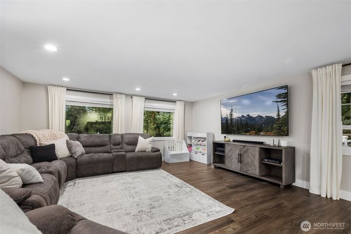 Property Photo: 2330 34th Street SE WA 98374