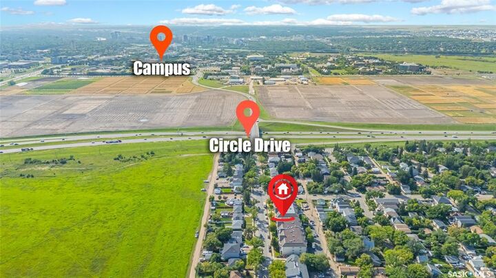 Property Photo:  318 108th Street W 203  SK S7N 1P8