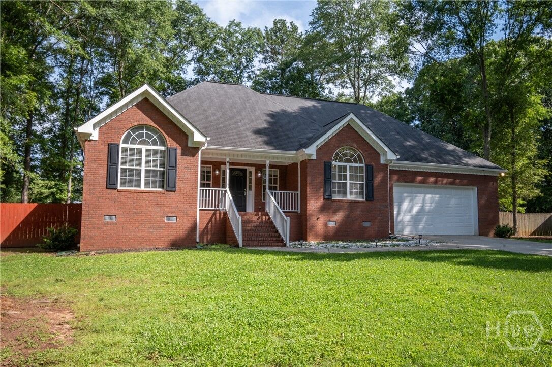 Property Photo:  2021 Windfield Drive  GA 30655