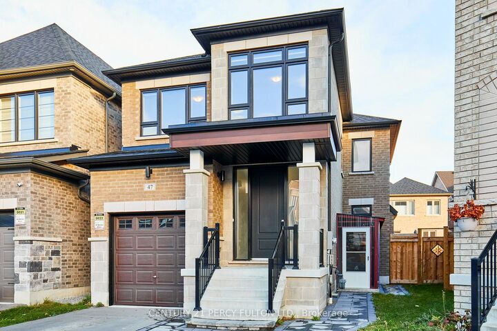 Property Photo:  47 Dorian Drive  ON L1P 0L6