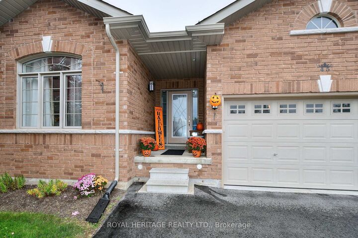 Property Photo: 45 White Hart Lane ON K0L 1Y0