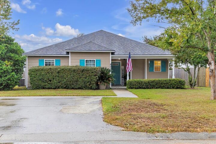 Property Photo:  824 Danielle Way  GA 31632