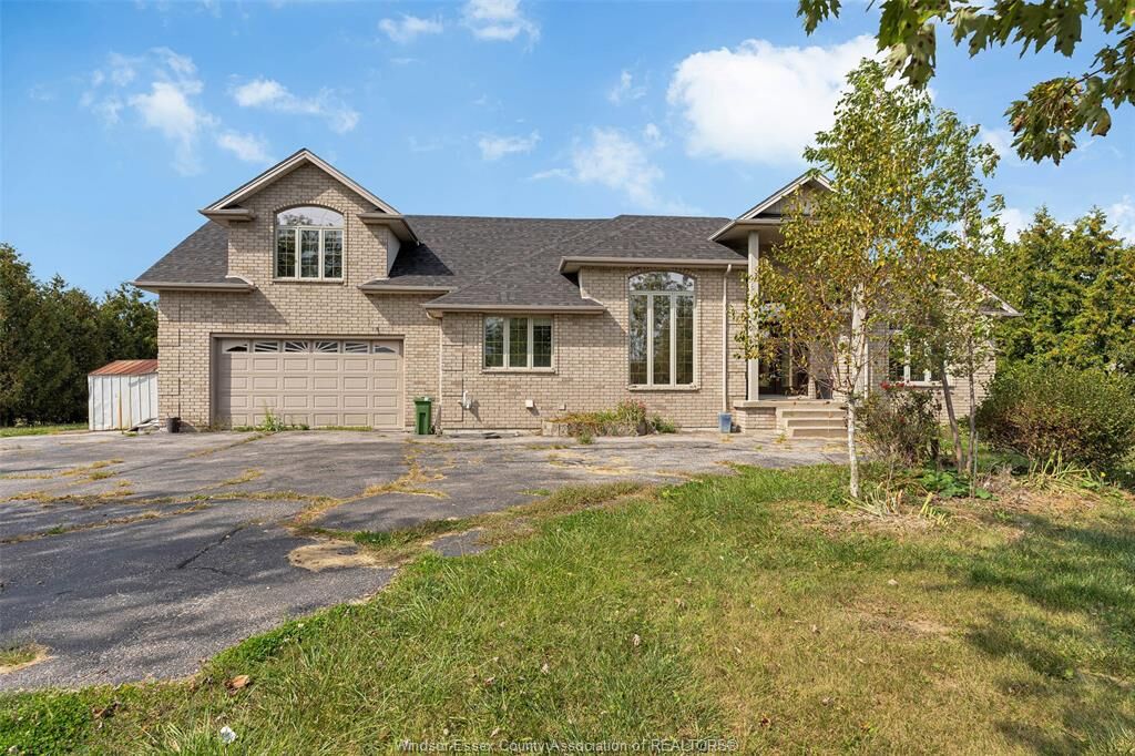 Property Photo: 6105 Rizzo Nicola Road ON N0R 1G0