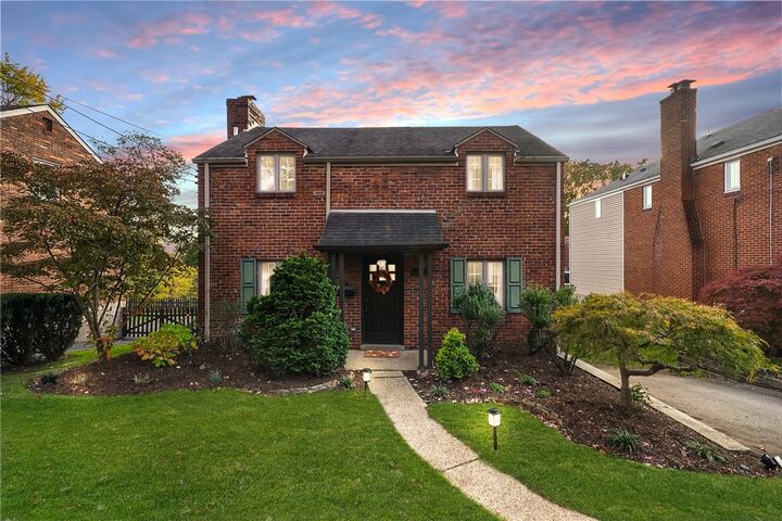 456 Broadmoor Ave  Mt Lebanon PA 15228 photo