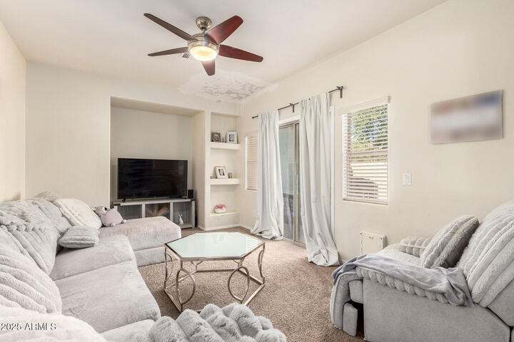 Property Photo:  4618 E Laurel Court  AZ 85234