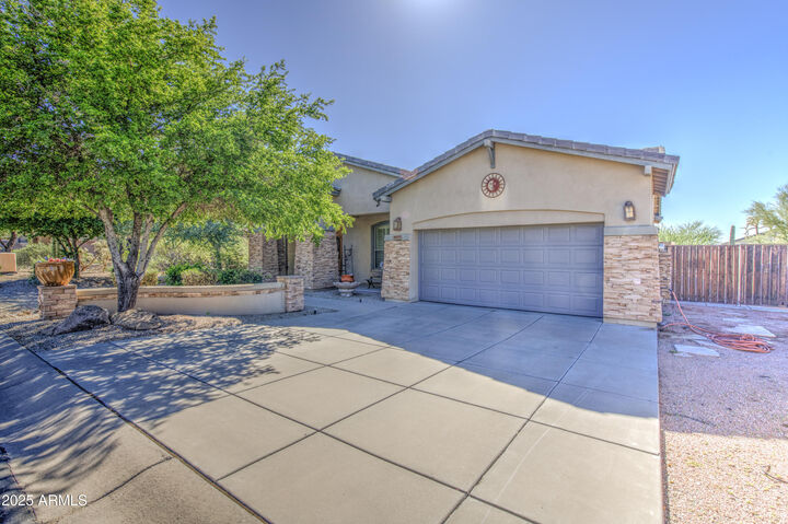 Property Photo: 8851 E Norwood Street AZ 85207