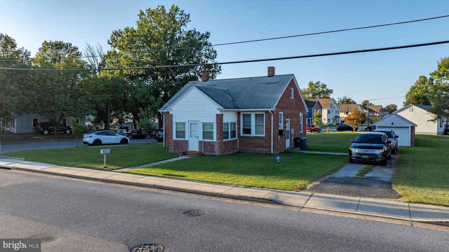 Property Photo:  305 Port Street  MD 21601 