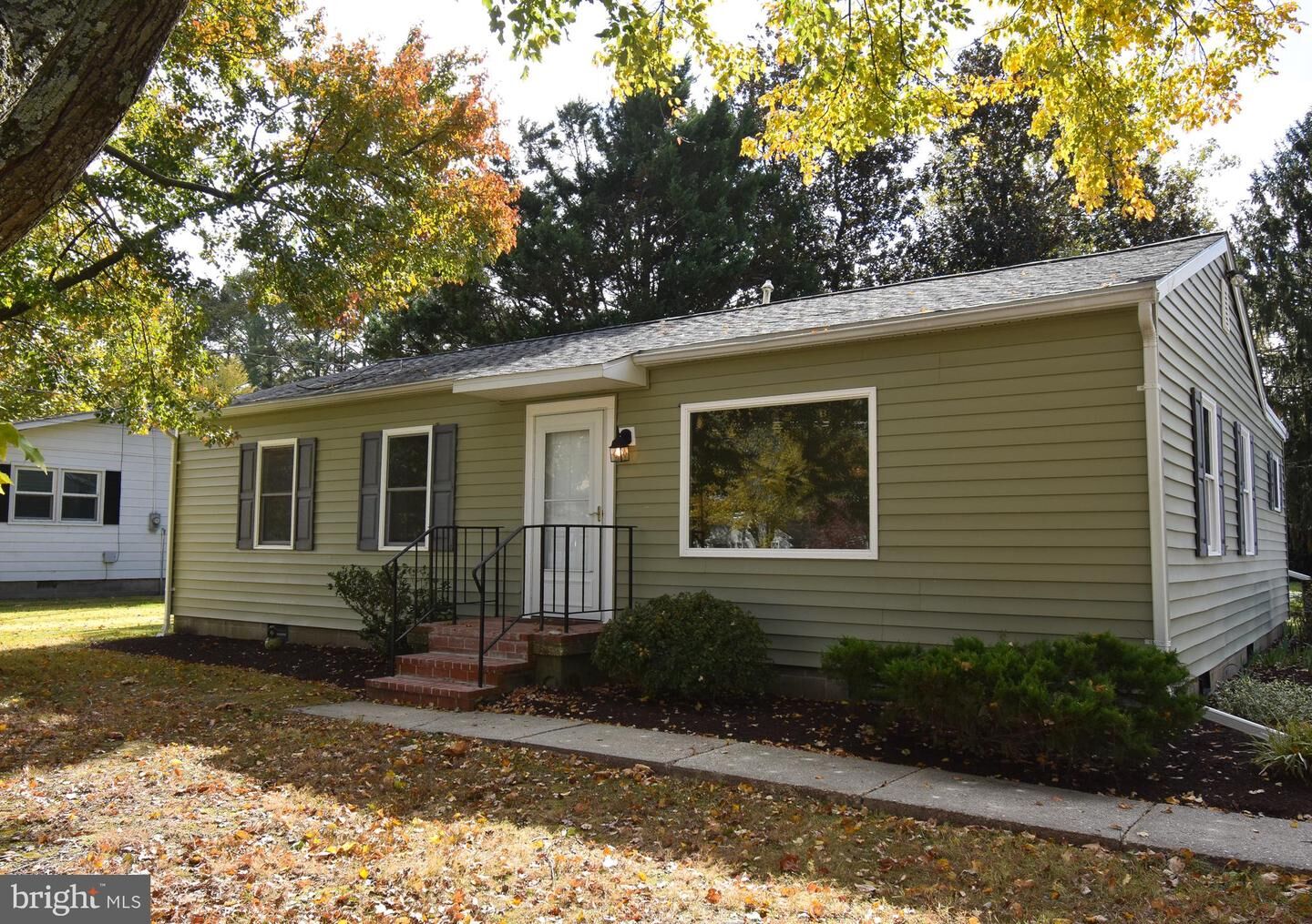 Property Photo: 106 Sycamore Avenue MD 21601
