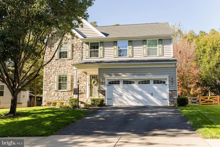 Property Photo: 9478 Merrimont Trace Circle VA 20136