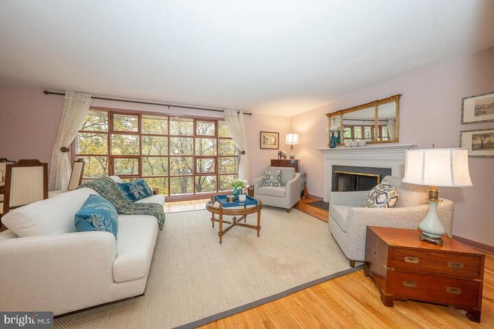 Property Photo:  1626 Mount Pleasant Road  PA 19085 