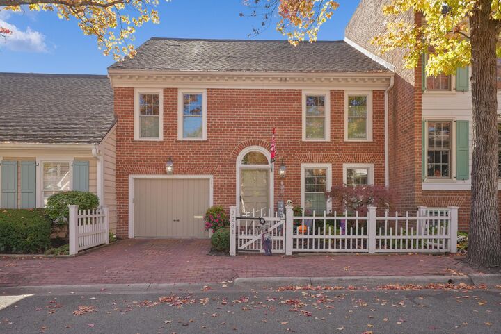 Property Photo: 2231 Atlee Court OH 43220