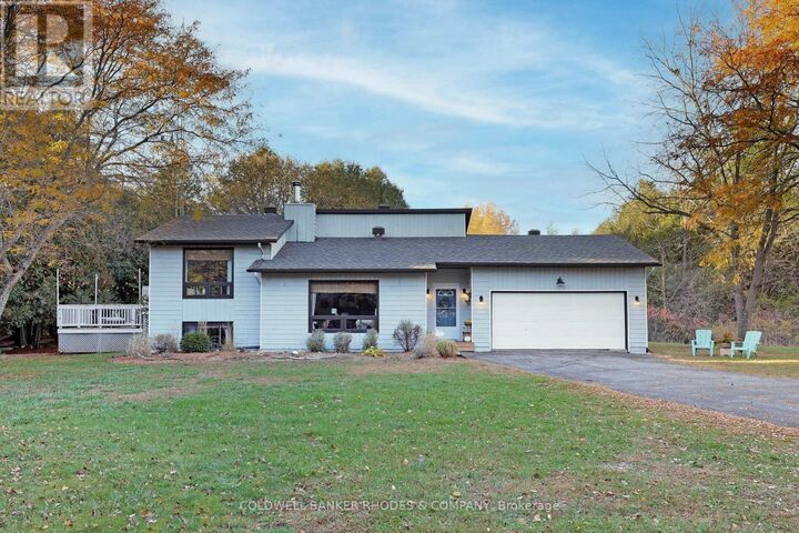 Photo de la propriété:  376 Lake Park Road  ON K7C 3P2