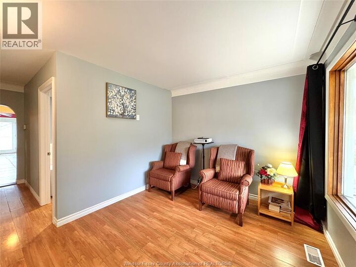 Property Photo:  1794 Gladstone Front  ON N8W 2N3 