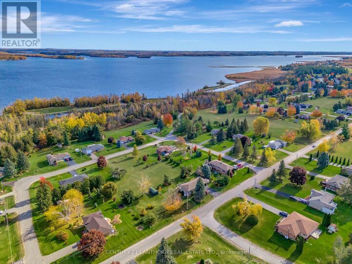 Property Photo:  456 Old Surrey Lane  ON K0M 1A0