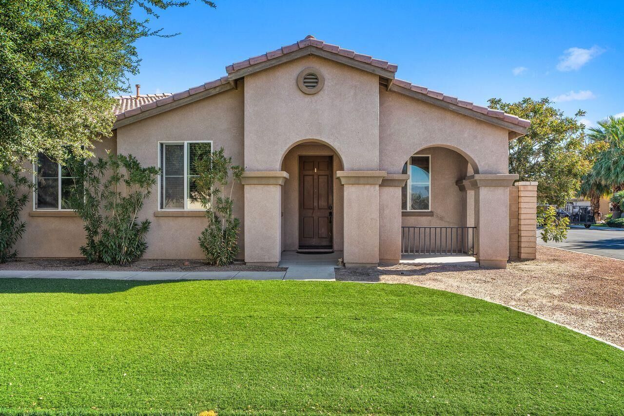 Property Photo:  42724 Tango Court  CA 92203