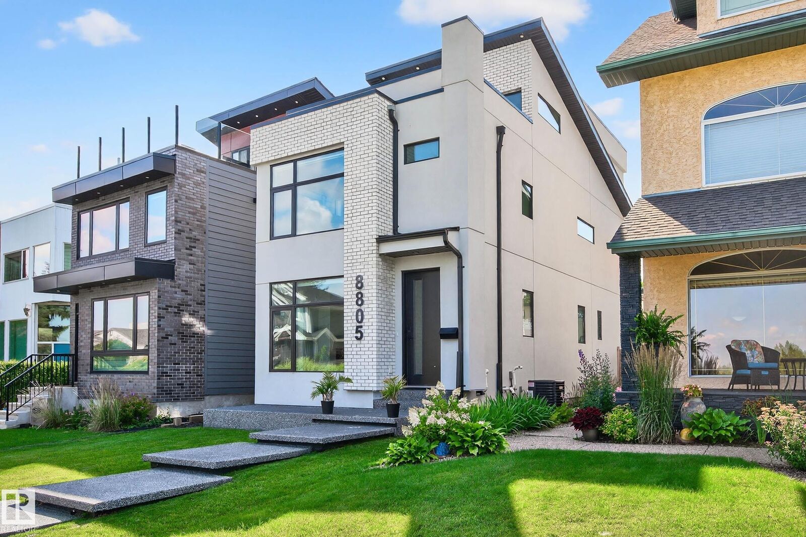 Property Photo:  8805 Strathearn Drive NW  AB T6C 4C8