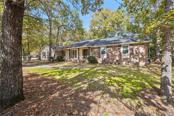 Property Photo:  2909 Wessex Court  NC 28306 