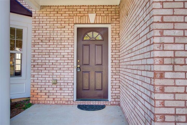 Property Photo:  1236 Wetlands Court  GA 30044