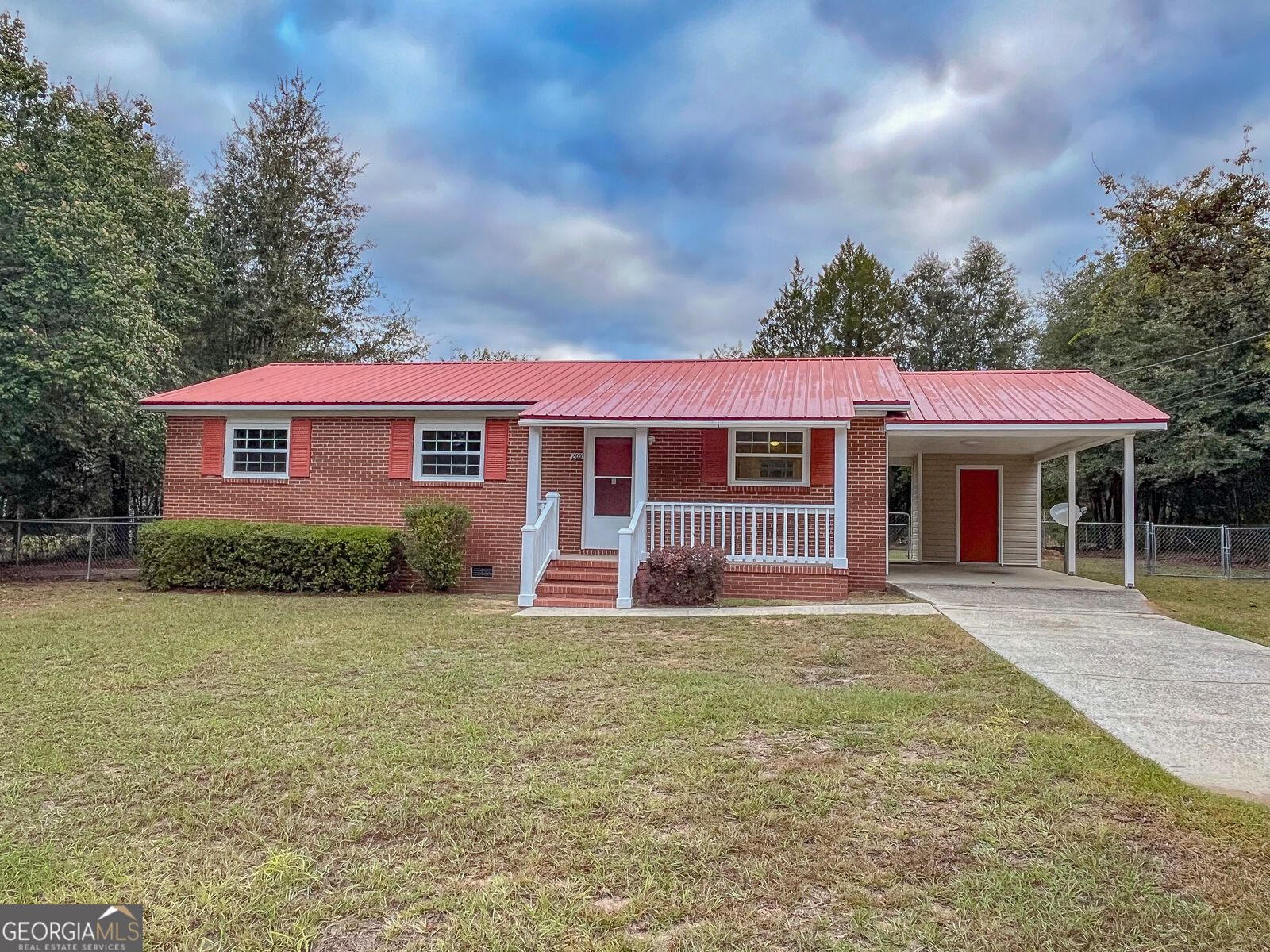 Property Photo: 203 Pineview Street GA 31027