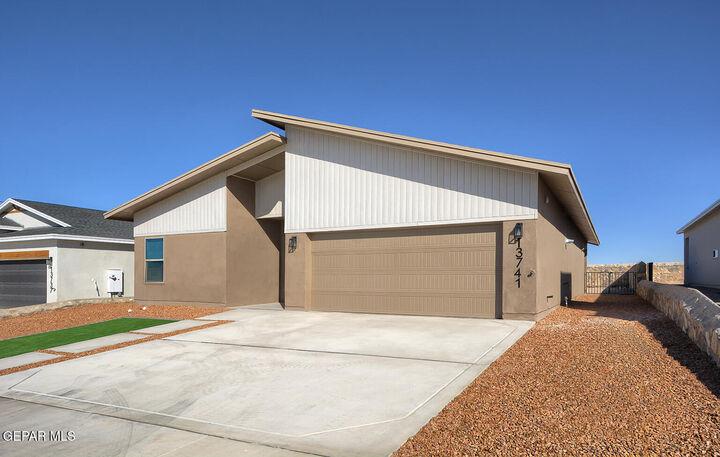 Property Photo:  13741 Centro Vista Avenue  TX 79928 