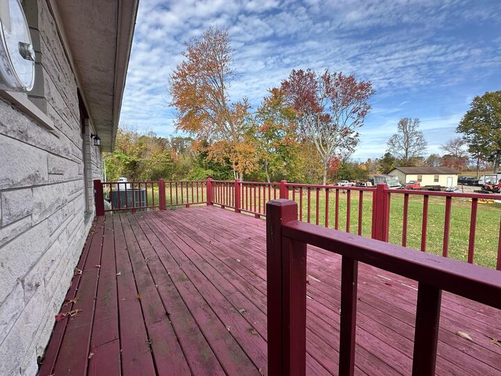 Property Photo:  164 Bee Creek Road  KY 40701