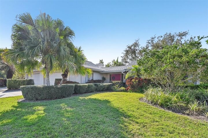 3880 Wilshire Circle 28  Sarasota FL 34238 photo