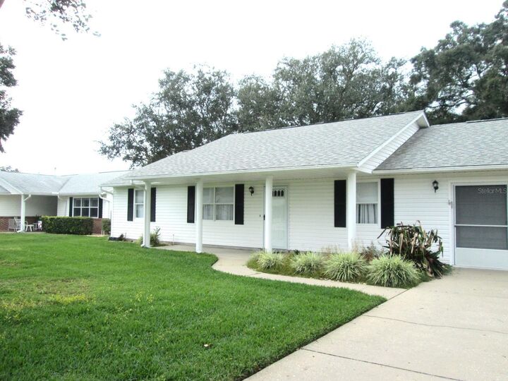 Property Photo:  1003 Dundee Circle Circle  FL 34788