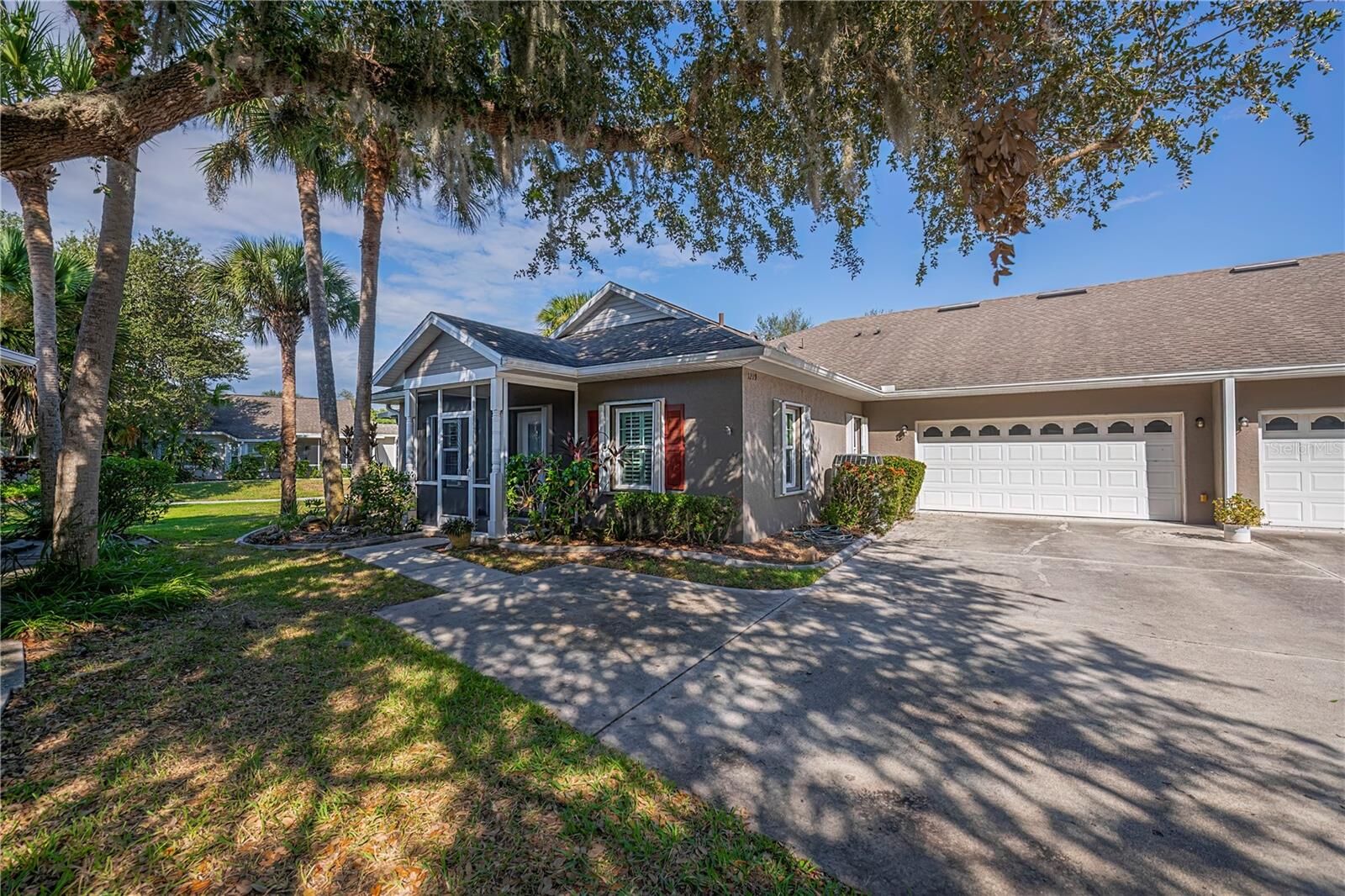 Property Photo:  1219 Green Oak Trail  FL 33948 