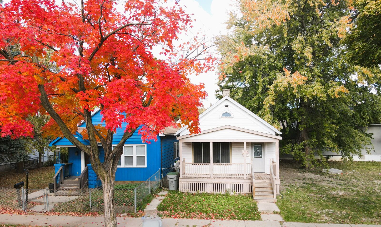 Property Photo:  1206 W Scott St  WI 53204 