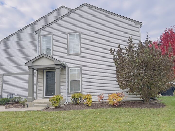 Property Photo: 3166 Bromley Lane IL 60502