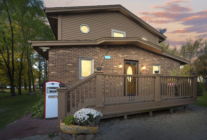 8508 Fox River Road  Waterford WI 53185 photo