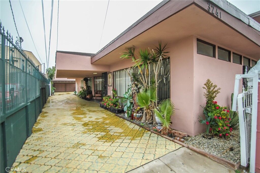 Property Photo:  3241 Santa Ana  CA 90255 