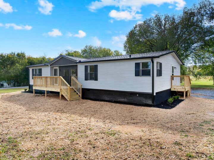 Property Photo:  2403 Highway 130  TN 37144 