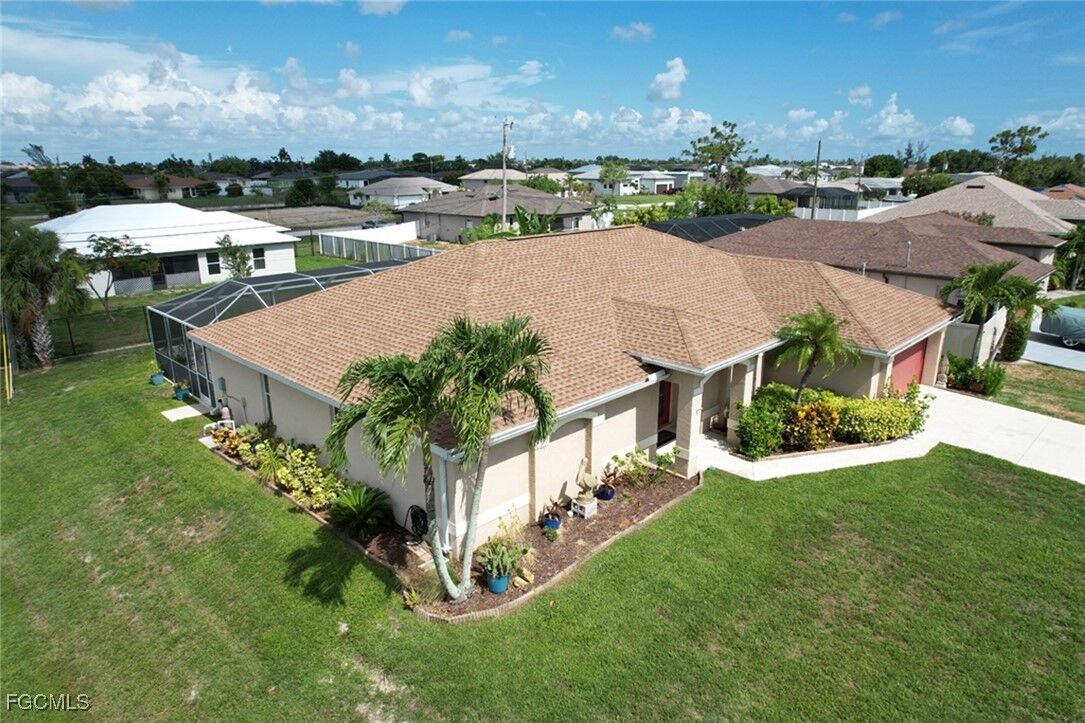 Property Photo: 3217 SW 12th Avenue FL 33914