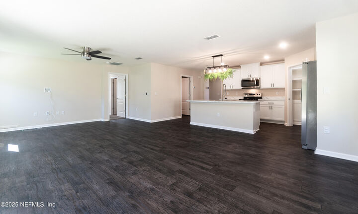 Property Photo: 11476 Sheepshead Lane FL 32226