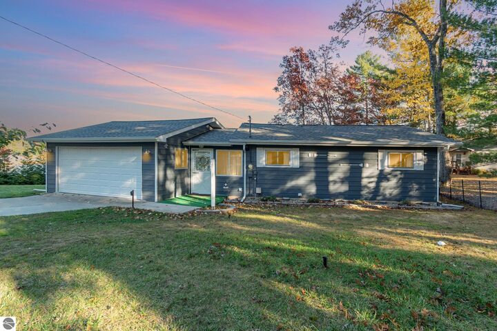 Property Photo:  2096 Timber Trail  MI 48748 