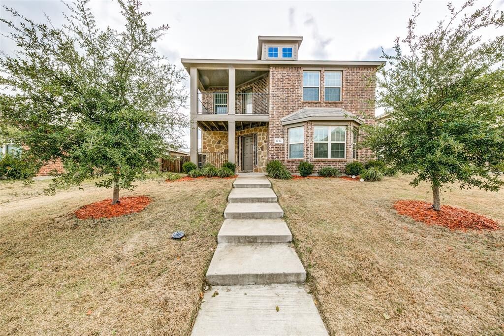 Property Photo: 1774 Pioneer Way TX 75146