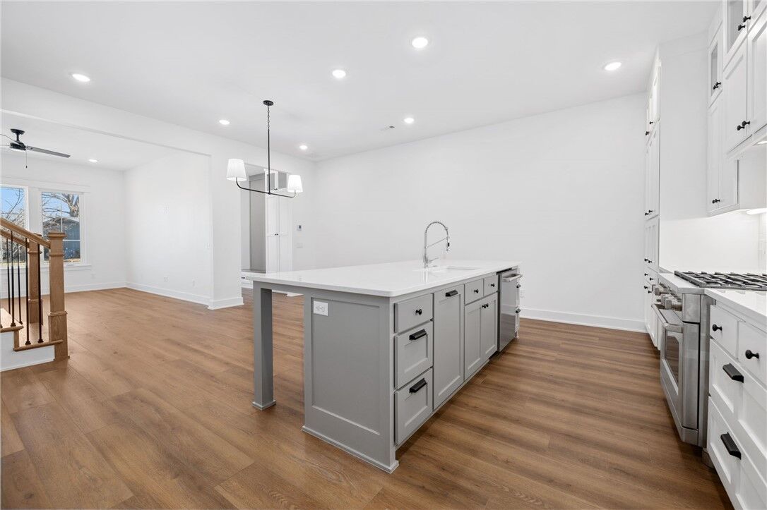 Property Photo: 837 NW 14th Street AR 72712