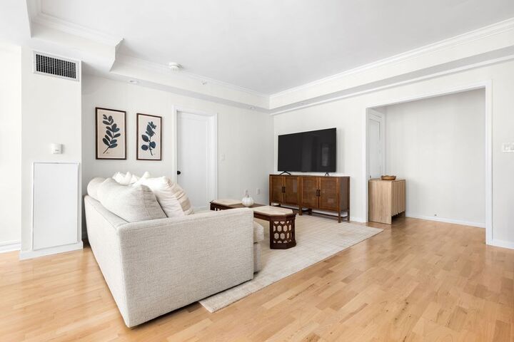 Property Photo:  20 Chapel St B712  MA 02446 