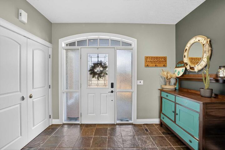 Property Photo:  800 Carriage Lane Place 816  AB T0M 0N0 