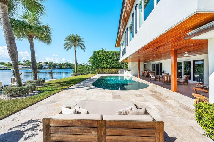 Property Photo:  50 Spoonbill Road  FL 33462 