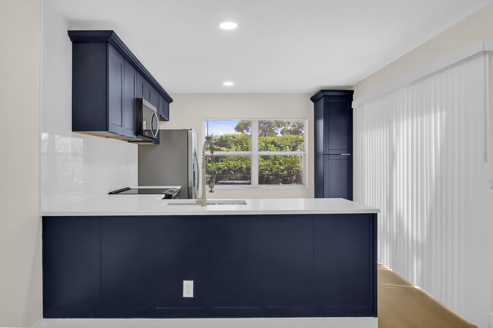 Property Photo: 6503 Dryden Court FL 33436