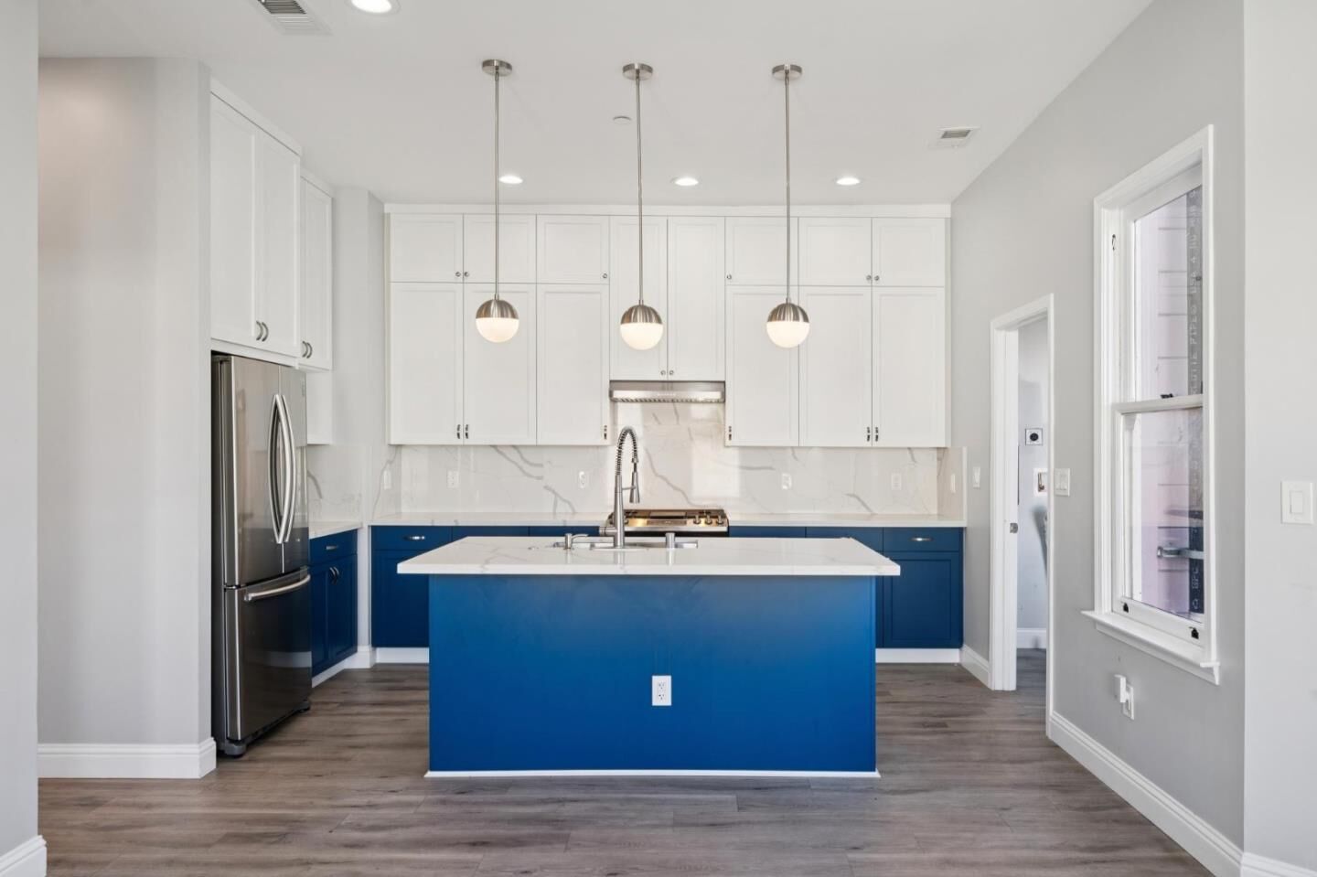 Property Photo:  3002 26th Street  CA 94110 